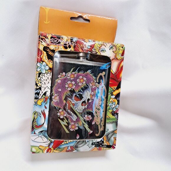 Ed Hardy Other - Don Ed Hardy Y2k Skull Tattoo Art Leather Wrapped 7 Oz Flask Bar Ware